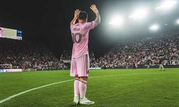 ذا أثليتك: أنشيلوتي يعرض على مودريتش فرصة الانضمام لطاقمه التدريبي