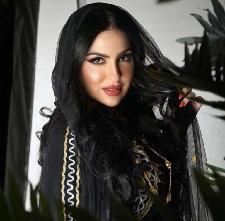 زينب العسكري تعلق على اهتمام السعودية بالفن ولفت أنظار العالم إليها