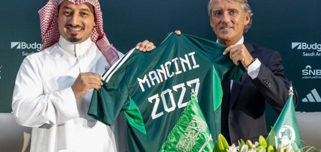 فهد الروقي يُعلق على إيقاف حارس النصر .. ماذا قال ؟