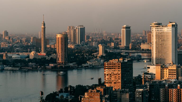 فيديو قديم يكشف عن حياة المصريين في عام 1926 ويبرز الطبقات المختلفة والعادات اليومية