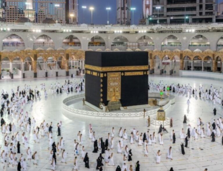 متى سيتم استثناء محرم لكي يحجز؟.. والوزارة تجيب