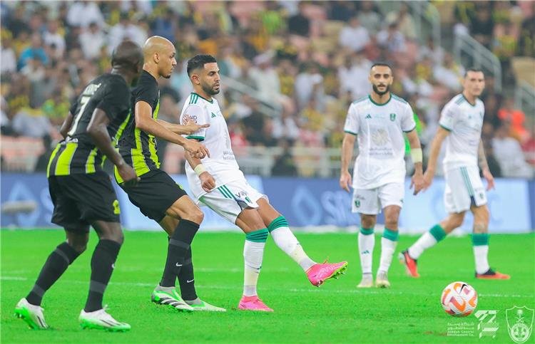 كيفية حجز تذكرة مباراة الأهلي والاتحاد في الدوري السعودي