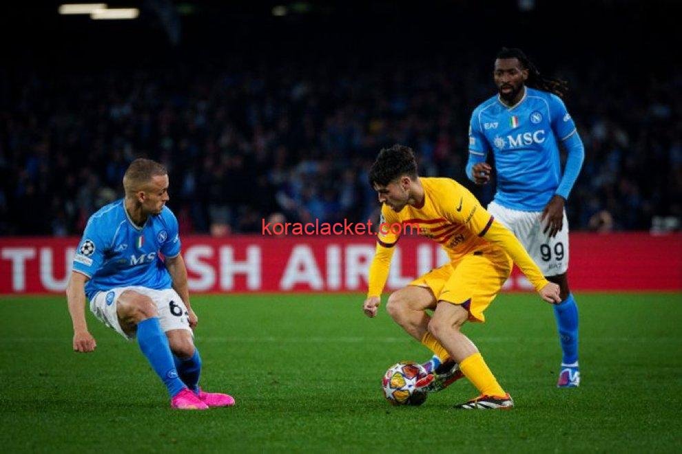مشاهدة مباراة برشلونة ونابولي بث مباشر في دوري أبطال أوروبا