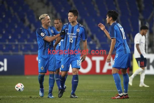 مشاهدة مباراة جيونبوك وأولسان هيونداي بث مباشر في دوري أبطال آسيا