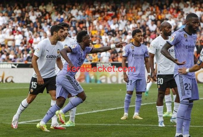 مشاهدة مباراة فالنسيا وريال مدريد بث مباشر اليوم على تويتر في الدوري الإسباني