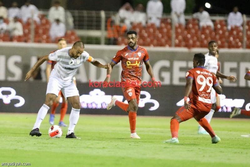 مشاهدة مباراة أبها والطائي بث مباشر في دوري الروشان