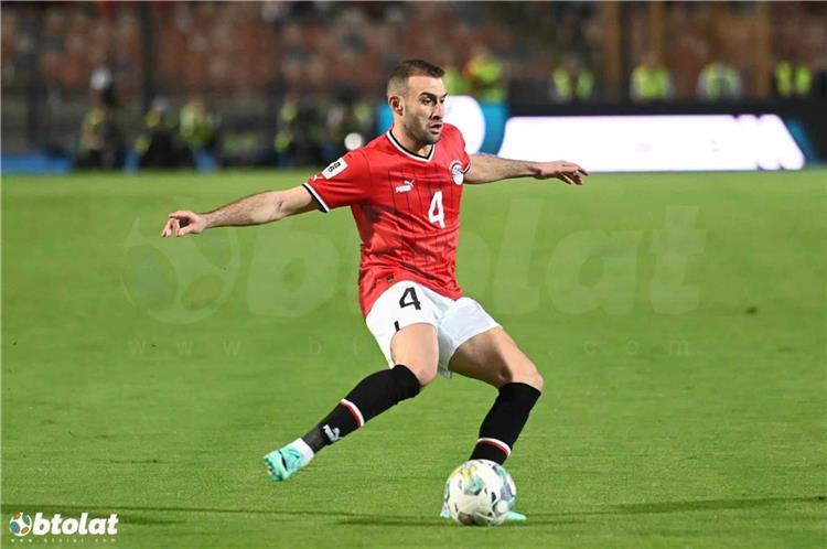 عمر كمال عبد الواحد