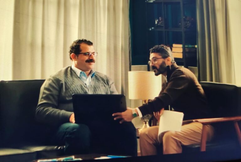 إمبراطورية ميم الحلقة 4.. محمود حافظ يلمح لخالد النبوي عن إعجابه بشقيقته مديحة نشوى مصطفى (1)