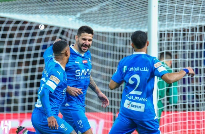 مساحات نيوز : الرياض ضد الهلال.. تشكيل الزعيم المتوقع في الدوري السعودي اليوم