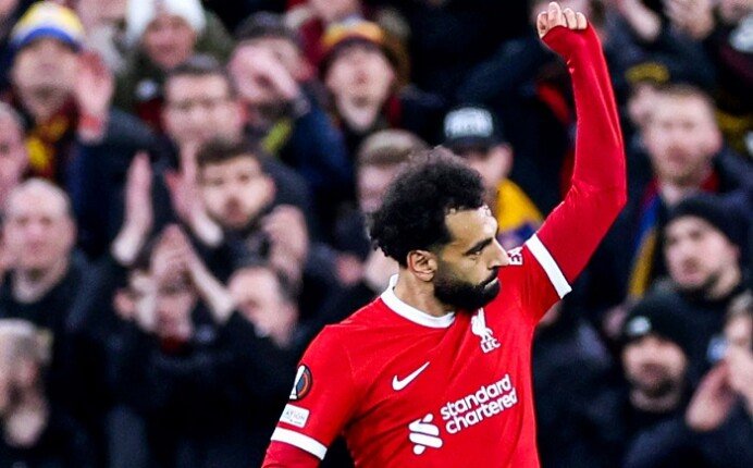 مساحات نيوز : تشكيل ليفربول المتوقع أمام مانشستر يونايتد اليوم.. موقف محمد صلاح