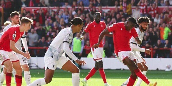 موعد مباراة ليفربول ونوتينجهام فورست في الدوري الإنجليزي والقنوات الناقلة والمعلق